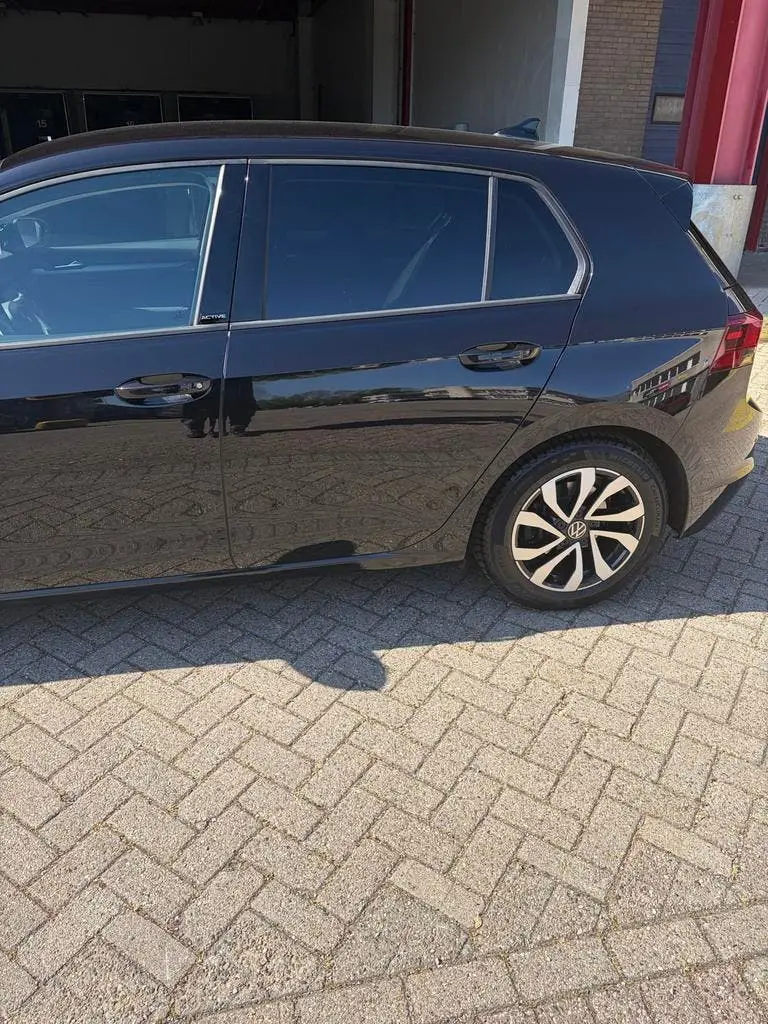 Volkswagen Golf 8, 2.0 TDI, Activ Edition/R-Line, 7-DSG 2021 uit 2021, foto 3