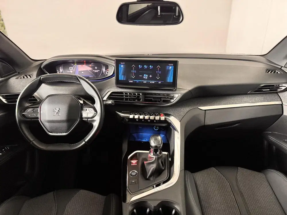 Peugeot 5008 1.2 PureTech Active Pack Business uit 2023, foto 4