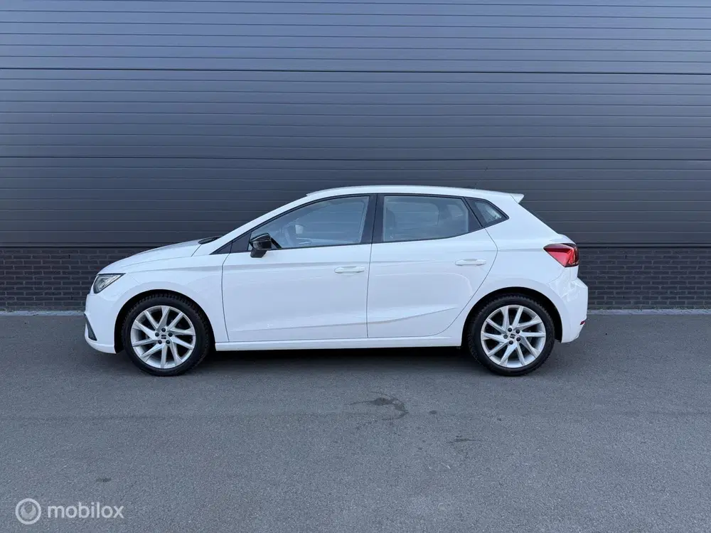 SEAT Ibiza 1.0 EcoTSI FR Business Connect TOPSTAAT 49 uit 2022, foto 2