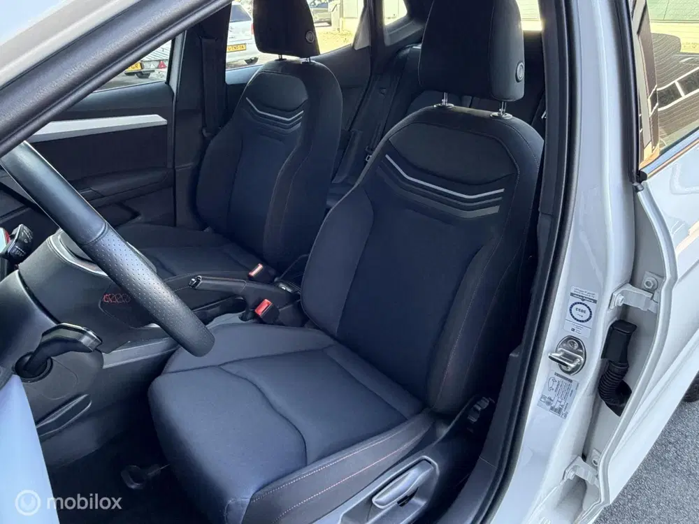 SEAT Ibiza 1.0 EcoTSI FR Business Connect TOPSTAAT 49 uit 2022, foto 6