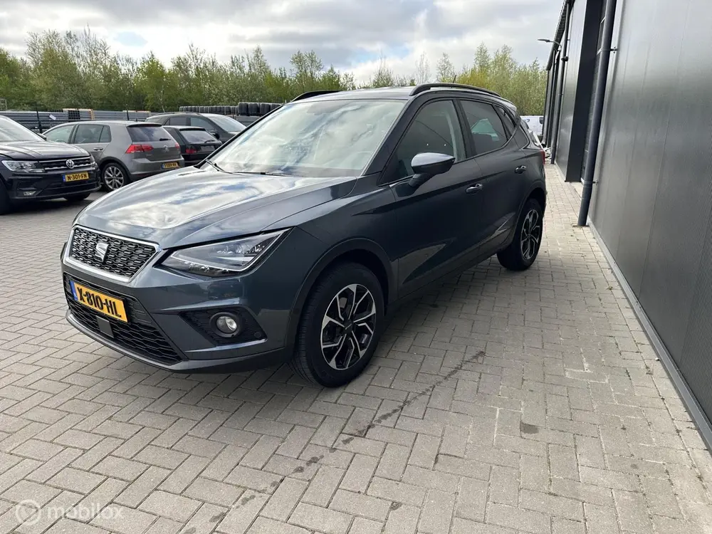 SEAT Arona 1.0 TSI Style Automaat Carplay Camera Led uit 2019, foto 2