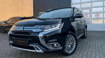 Mitsubishi Outlander 2.4 Hybrid | 4x4 | Trekhaak uit 2019
