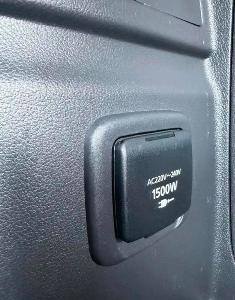 Mitsubishi Outlander 2.4 Hybrid | 4x4 | Trekhaak uit 2019, foto 16