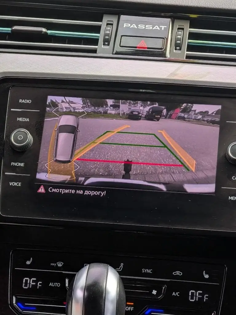 Volkswagen Passat Variant Passat 1.4 TSI Phev 218pk 6-DSG 2020 Zwart uit 2020, foto 14