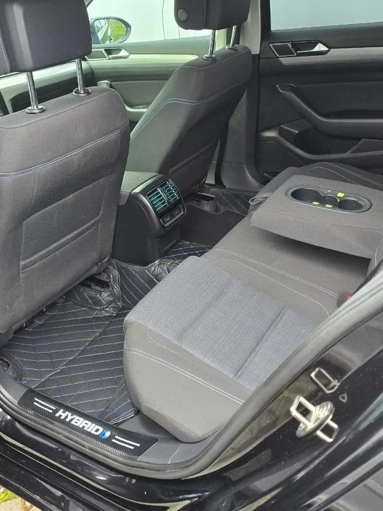 Volkswagen Passat Variant Passat 1.4 TSI Phev 218pk 6-DSG 2020 Zwart uit 2020, foto 17