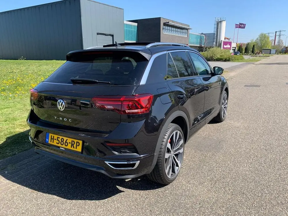 Volkswagen T-Roc 1.5 TSI 3x R-line, Pano, Digital, 19 inch uit 2019, foto 5