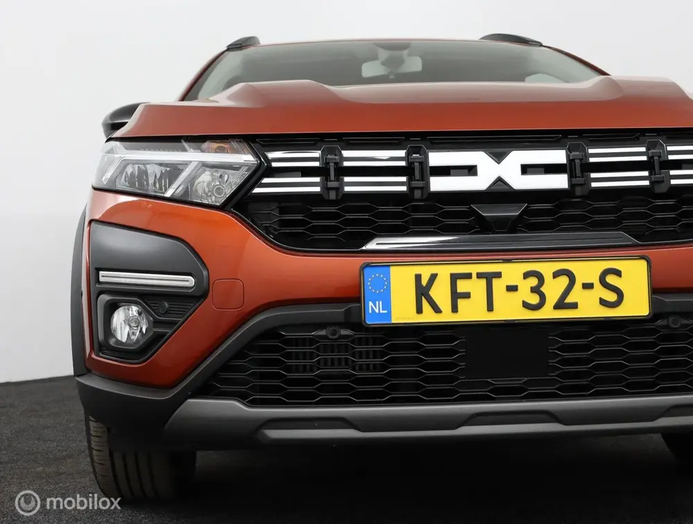 Dacia Jogger 1.0 TCe 100 Bi-Fuel Extreme 5p. uit 2022, foto 11