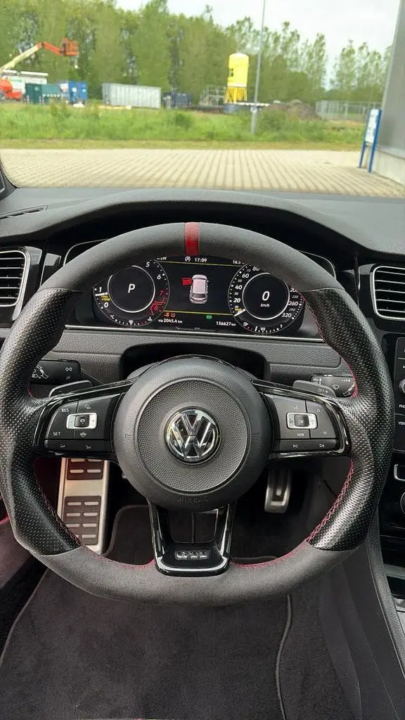 Volkswagen Golf 2.0 TSI GTI Performance PANO Nap LED 2020 uit 2020, foto 8