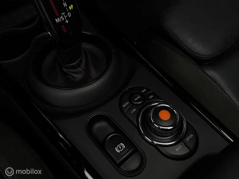 Mini Clubman 2.0 JCW ALL4 Chili uit 2019, foto 14