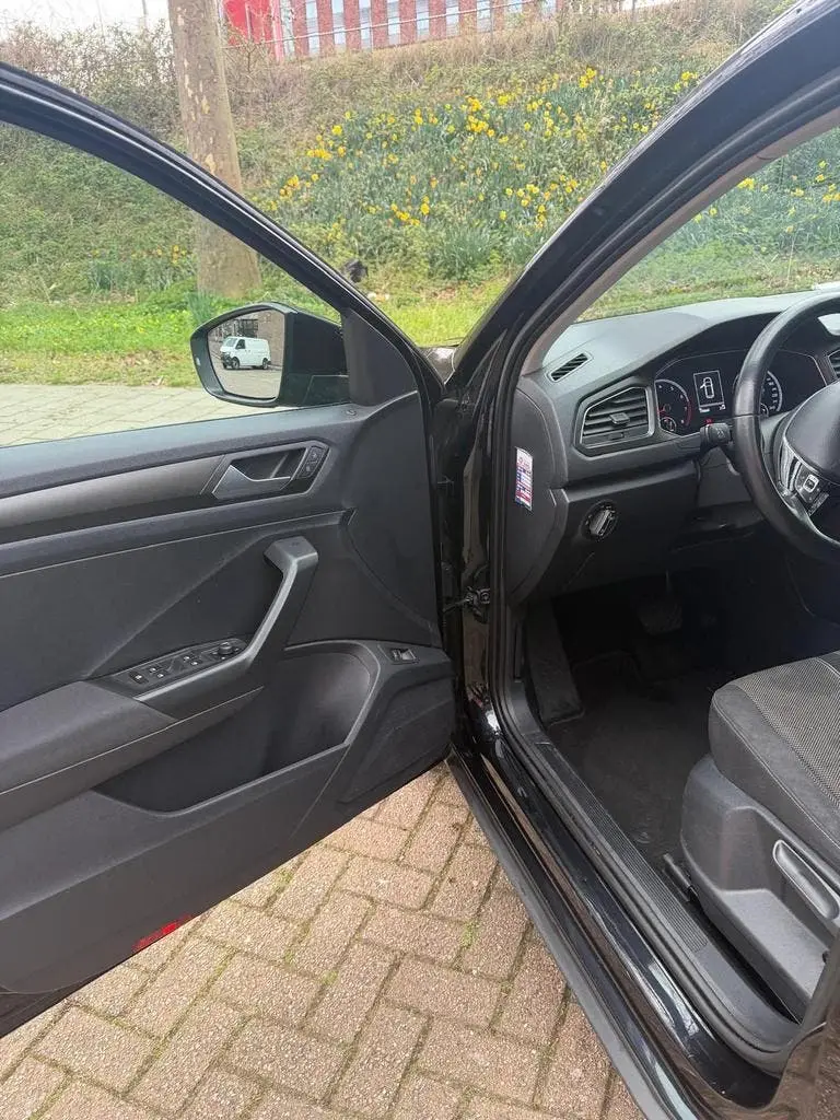 Volkswagen T-Roc 1.5 TSI 150pk 7-DSG 2019 Zwart uit 2019, foto 10