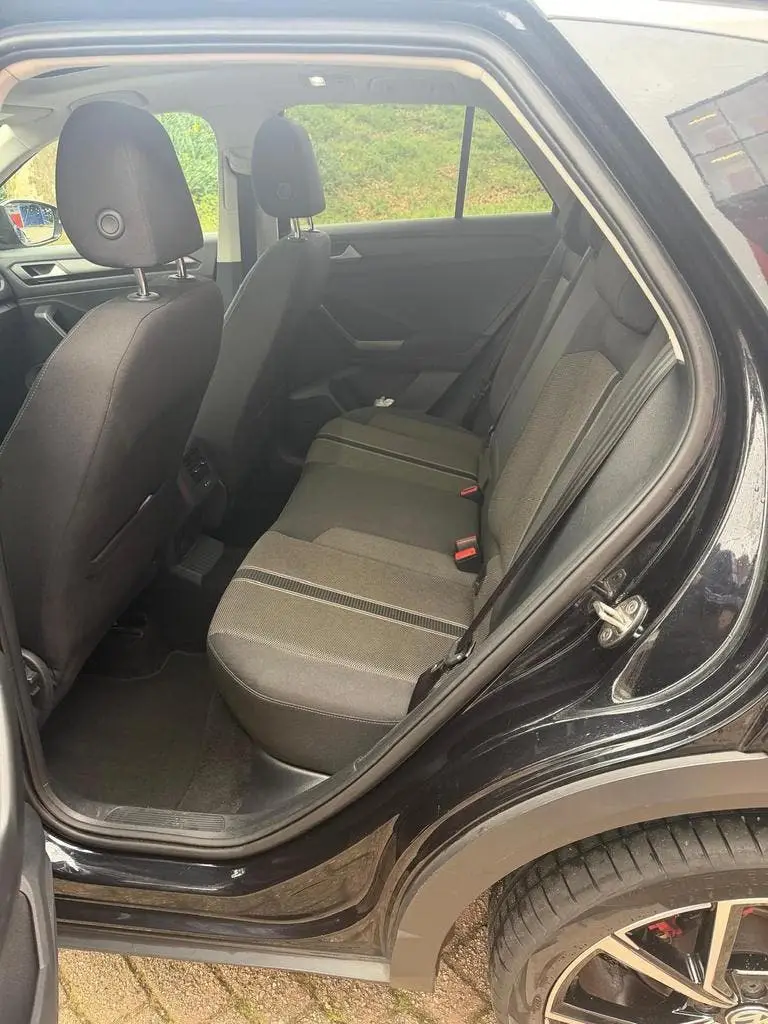 Volkswagen T-Roc 1.5 TSI 150pk 7-DSG 2019 Zwart uit 2019, foto 17