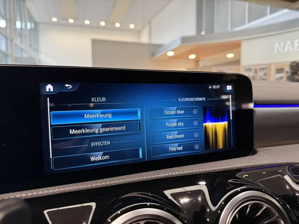 Mercedes-Benz A-Klasse 250 e AMG Limited NL auto uit 2022, foto 14