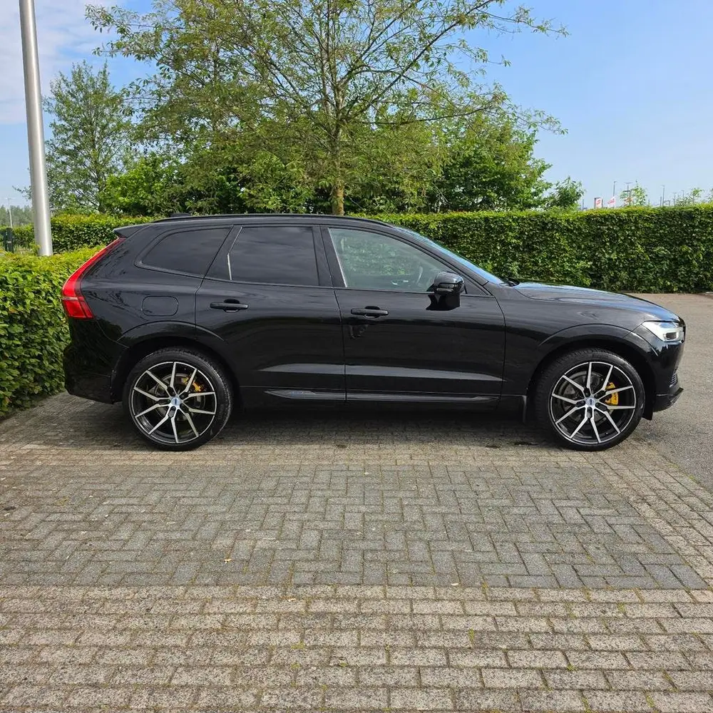 Volvo XC60 T8 Twin Engine 390pk Geartronic AWD 2019 Zwart uit 2019, foto 4