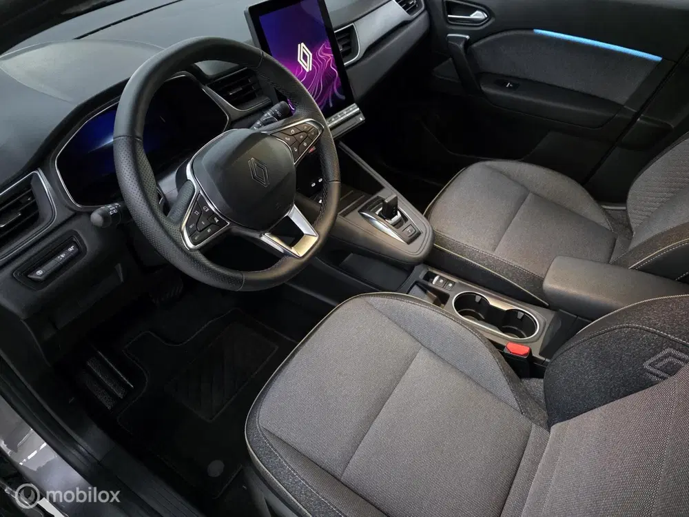 Renault Captur 1.3 TCe Techno EDC Aut uit 2025, foto 2