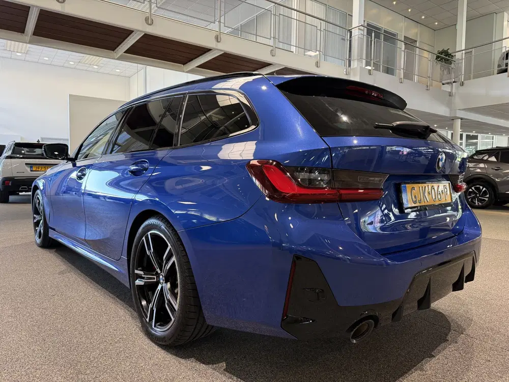 BMW 3-serie 3 Serie Touring 330i M Sportpakket Pro NL uit 2024, foto 7