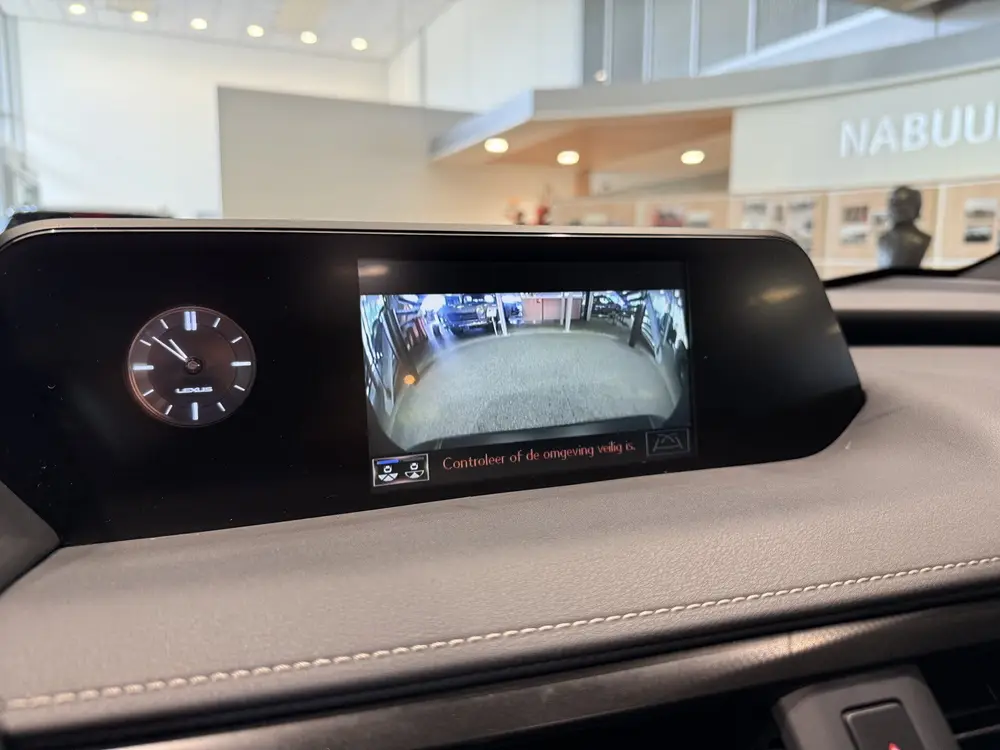 Lexus UX 250h Luxury Line, Leder, Camera, Navi, LED, DAB+ uit 2019, foto 14