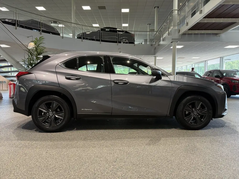 Lexus UX 250h Luxury Line, Leder, Camera, Navi, LED, DAB+ uit 2019, foto 4