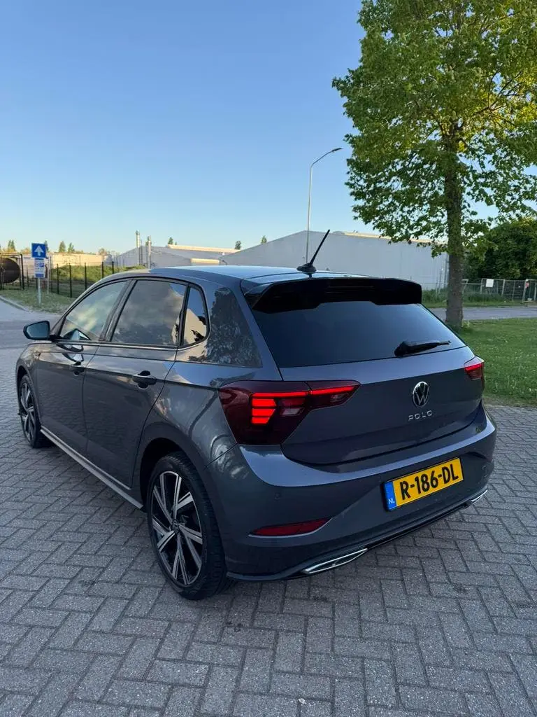 Volkswagen Polo 1.0 TSI 95pk 2022 Grijs uit 2022, foto 10