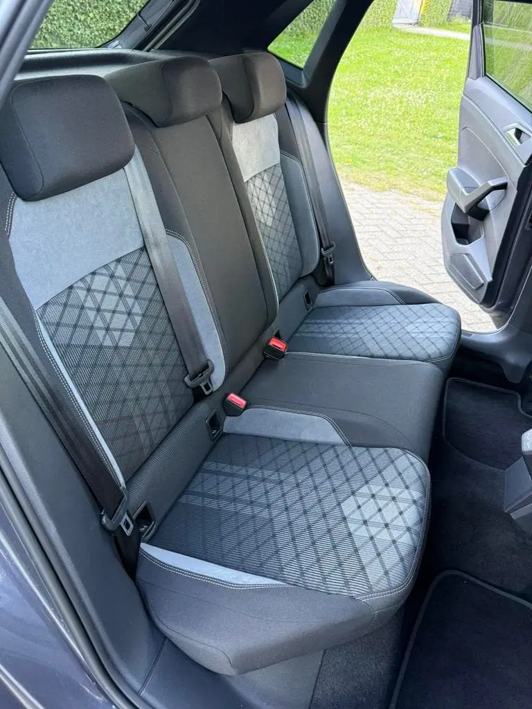 Volkswagen Polo 1.0 TSI 95pk 2022 Grijs uit 2022, foto 18