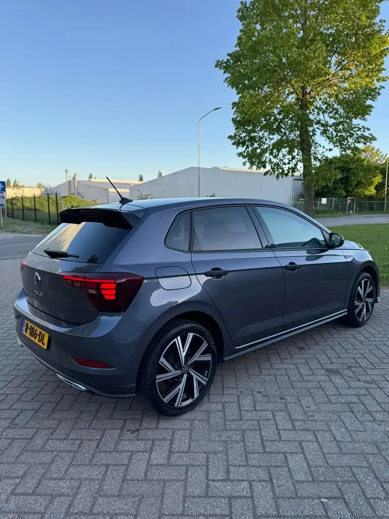 Volkswagen Polo 1.0 TSI 95pk 2022 Grijs uit 2022, foto 7