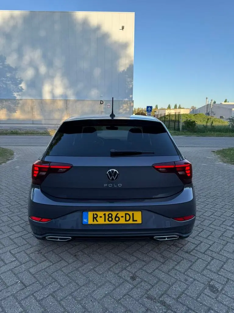 Volkswagen Polo 1.0 TSI 95pk 2022 Grijs uit 2022, foto 9