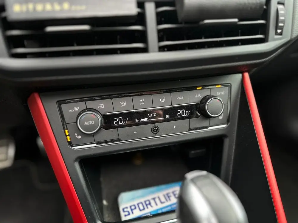 Volkswagen Polo 2.0 TSI GTI | Pano|Virtual| Cam|Keyless | uit 2019, foto 19