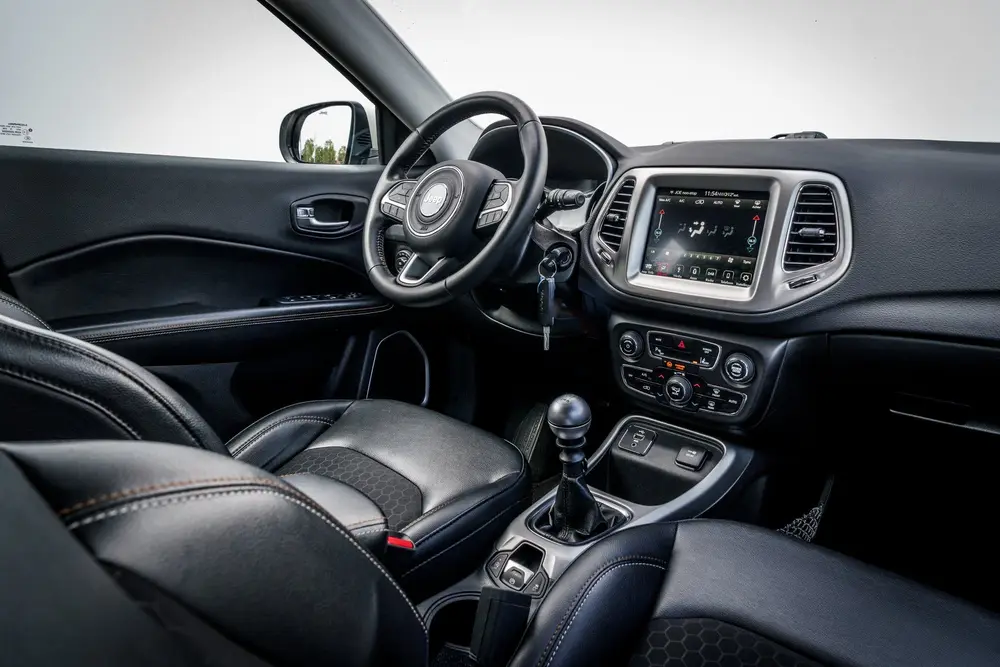 Jeep Compass 1.4 MultiAir Longitude | Camera | Navigatie | C uit 2019, foto 3