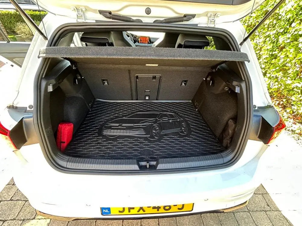Volkswagen Golf VW Golf 1.5 Etsi R-line 150pk DSG 2021 Wit Pano Camera uit 2021, foto 14