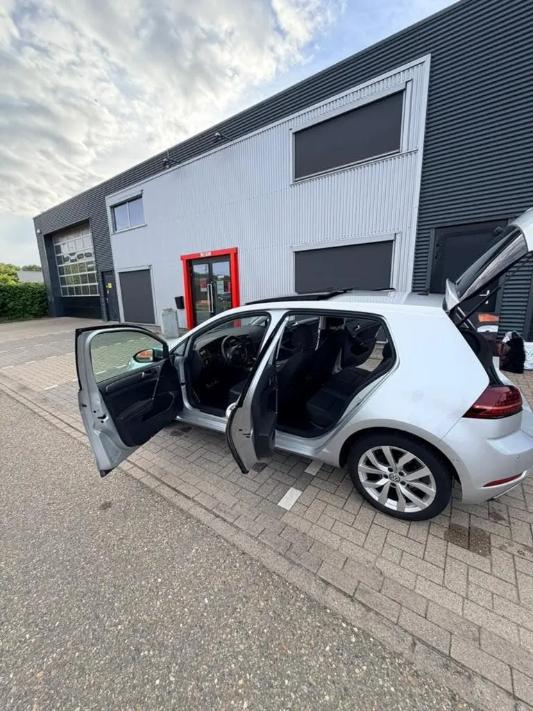 Volkswagen Golf VII Golf 1.6 TDI 115pk 5D 2019 Grijs uit 2019, foto 11