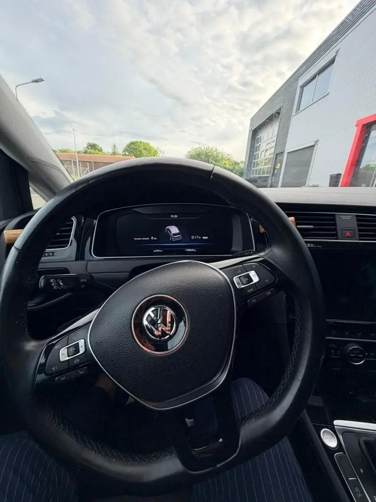 Volkswagen Golf VII Golf 1.6 TDI 115pk 5D 2019 Grijs uit 2019, foto 12