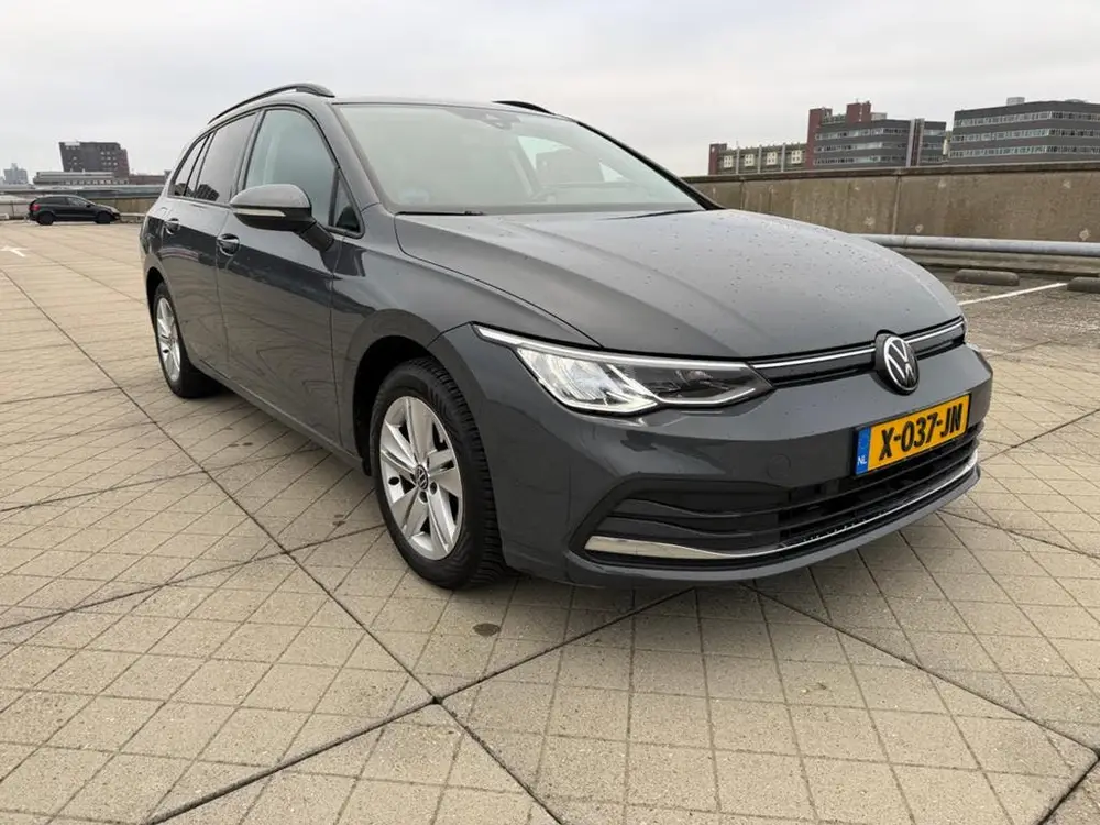 Volkswagen Golf Variant 1.5 eTSI 130pk Dsg-7 2022 Grijs uit 2022
