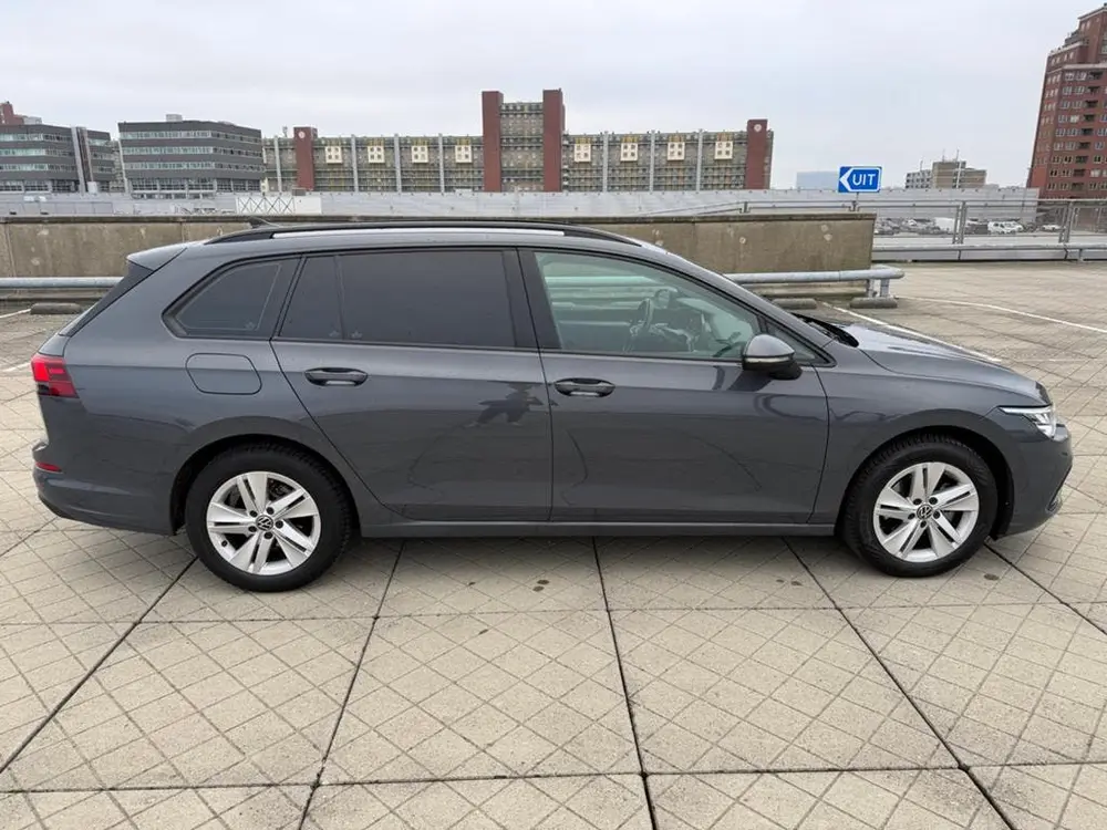 Volkswagen Golf Variant 1.5 eTSI 130pk Dsg-7 2022 Grijs uit 2022, foto 5