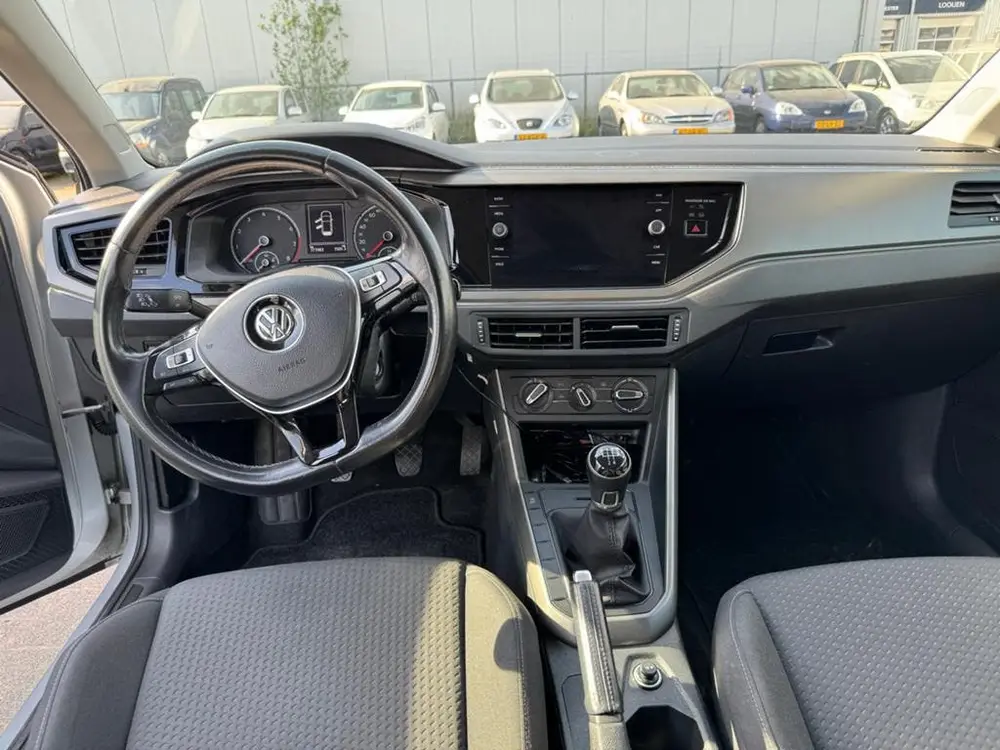 Volkswagen Polo 1.0 TSI 95pk 2019 Grijs.    Km 172000 uit 2019, foto 17