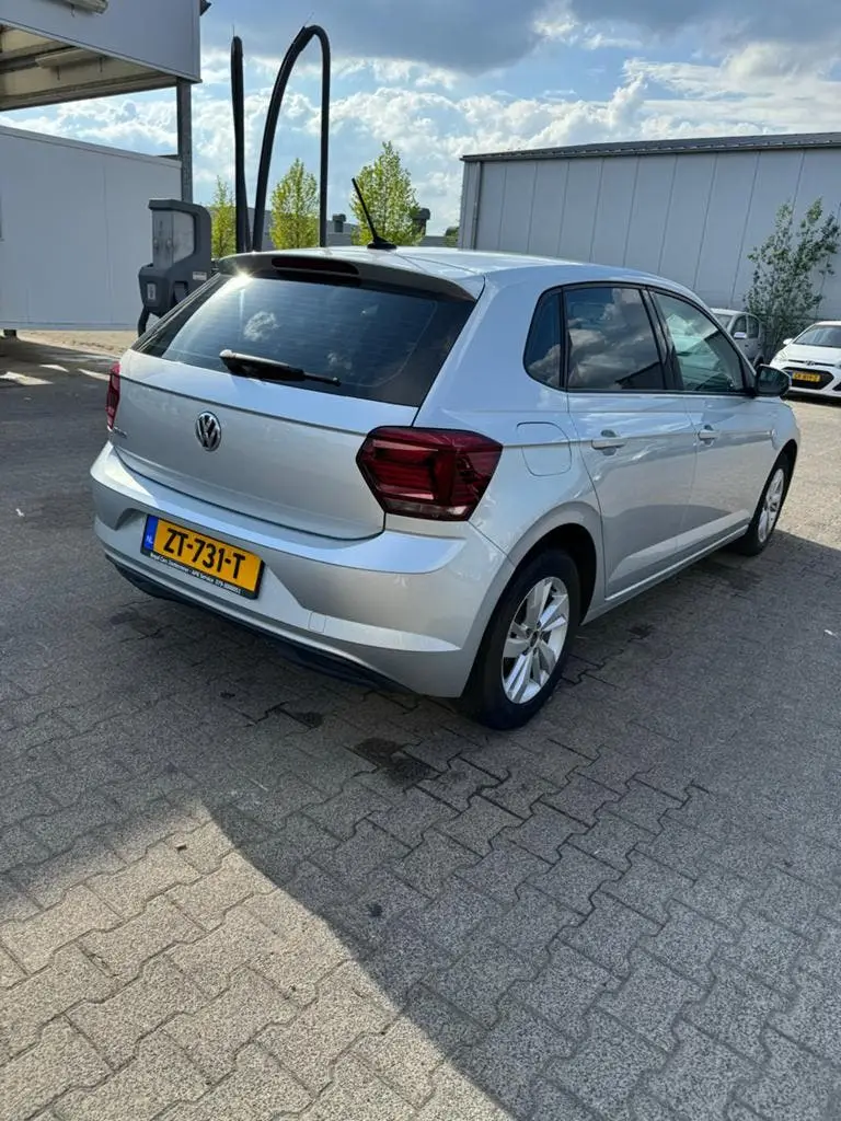 Volkswagen Polo 1.0 TSI 95pk 2019 Grijs.    Km 172000 uit 2019, foto 6