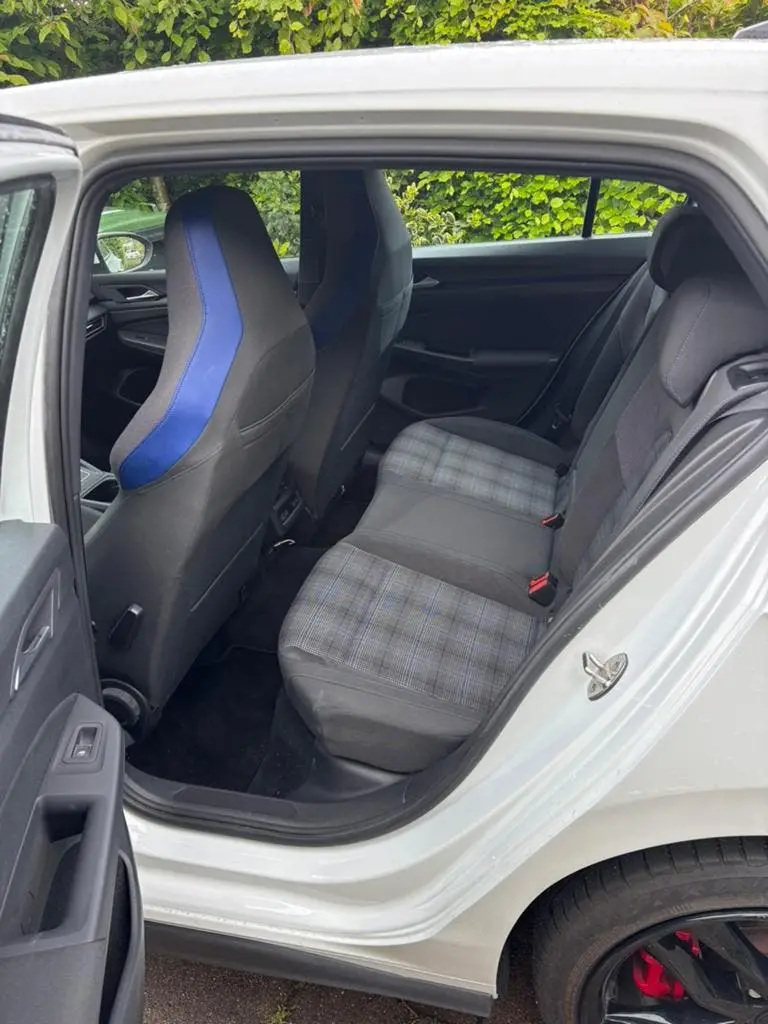 Volkswagen Golf GTE 2021 wit 245PK uit 2021, foto 12