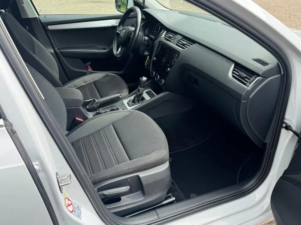 Skoda Octavia Octavia 1.0 TSI Ambition Business 115pk Dsg-7 GARANTIE uit 2019, foto 20