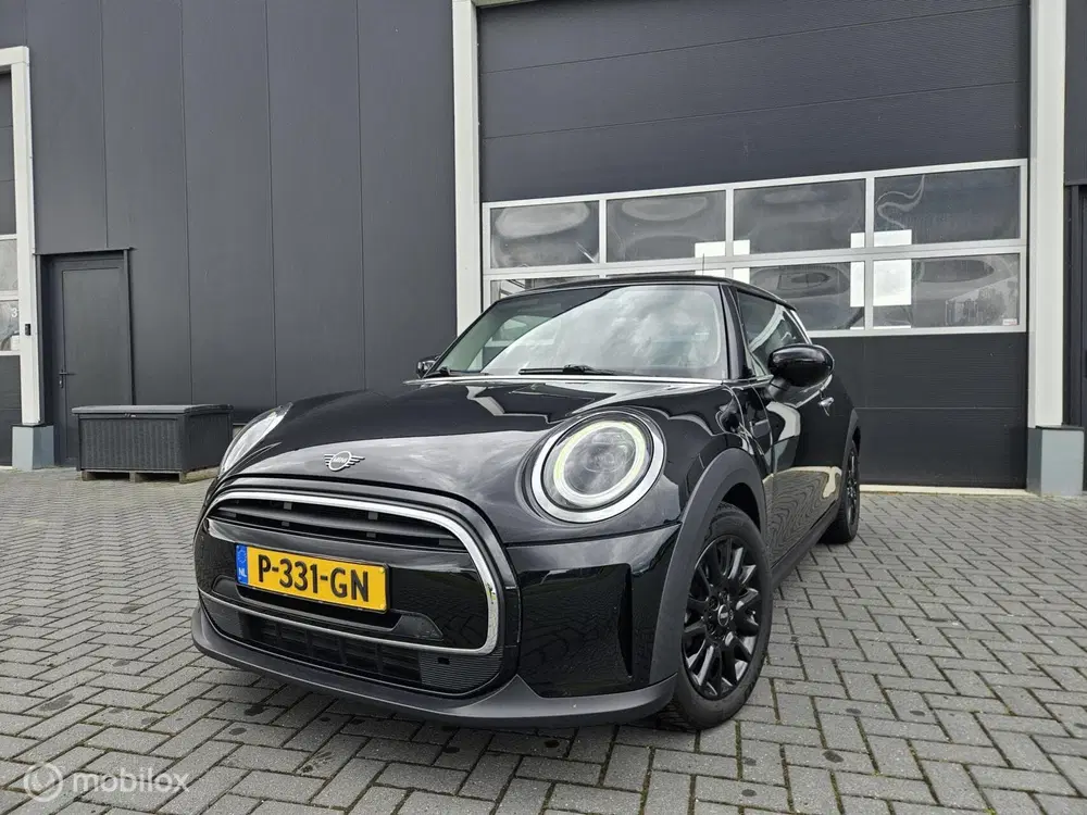 Mini Cooper 1.5 Facelift uit 2022