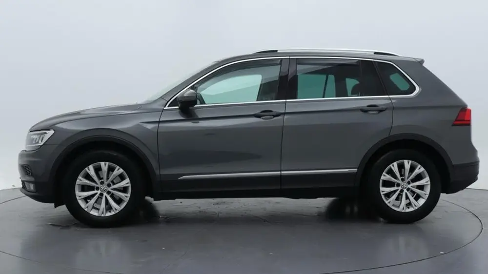 Volkswagen Tiguan 1.5 TSI ACT 150pk DSG 2019 Grijs uit 2019, foto 5
