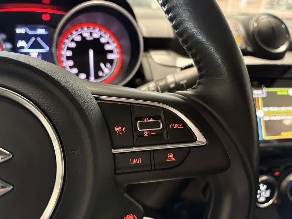 Suzuki Swift 1.2 Style Smart Hybrid uit 2023, foto 12