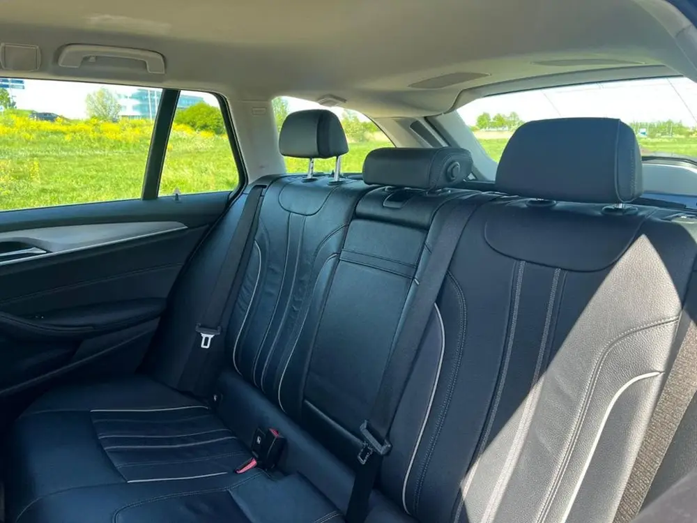 BMW 5-Serie 5-Serie 520i 184pk Aut. 2019 Grijs uit 2019, foto 10