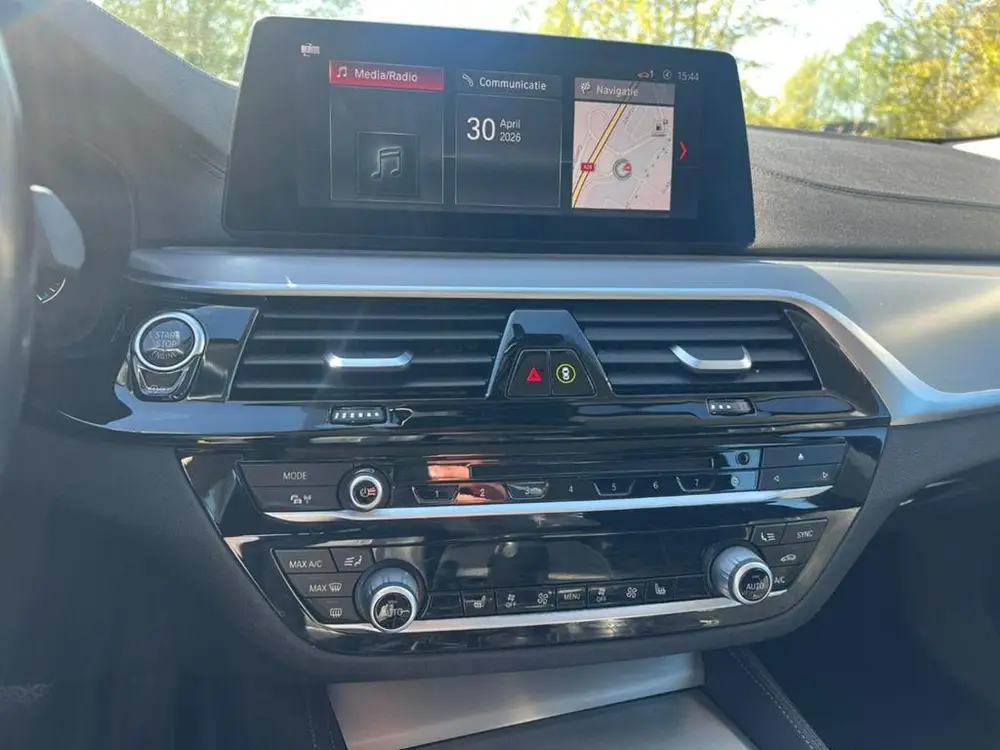 BMW 5-Serie 5-Serie 520i 184pk Aut. 2019 Grijs uit 2019, foto 14