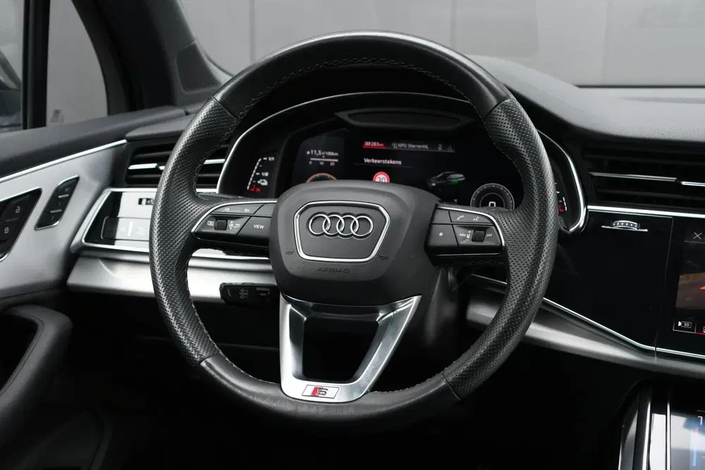 Audi Q7 60 TFSI e quattro Competition LEDER uit 2020, foto 15