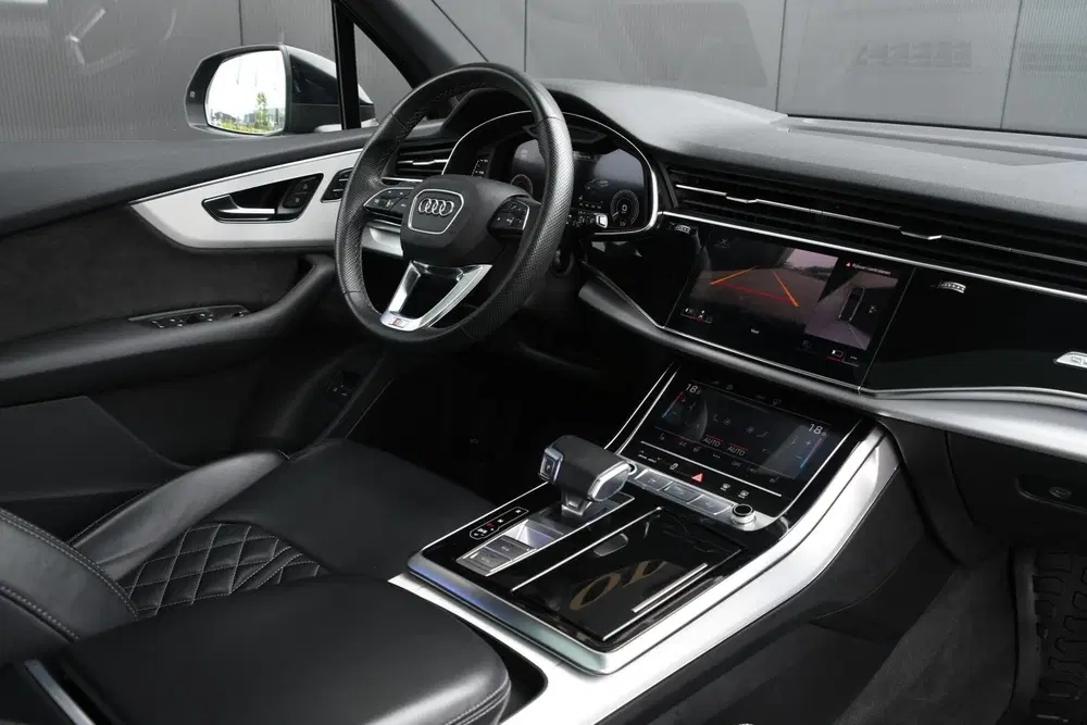 Audi Q7 60 TFSI e quattro Competition LEDER uit 2020, foto 6