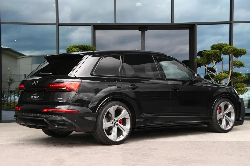 Audi Q7 60 TFSI e quattro Competition LEDER uit 2020, foto 7