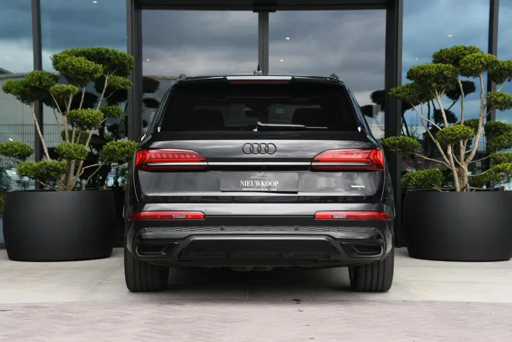 Audi Q7 60 TFSI e quattro Competition LEDER uit 2020, foto 8