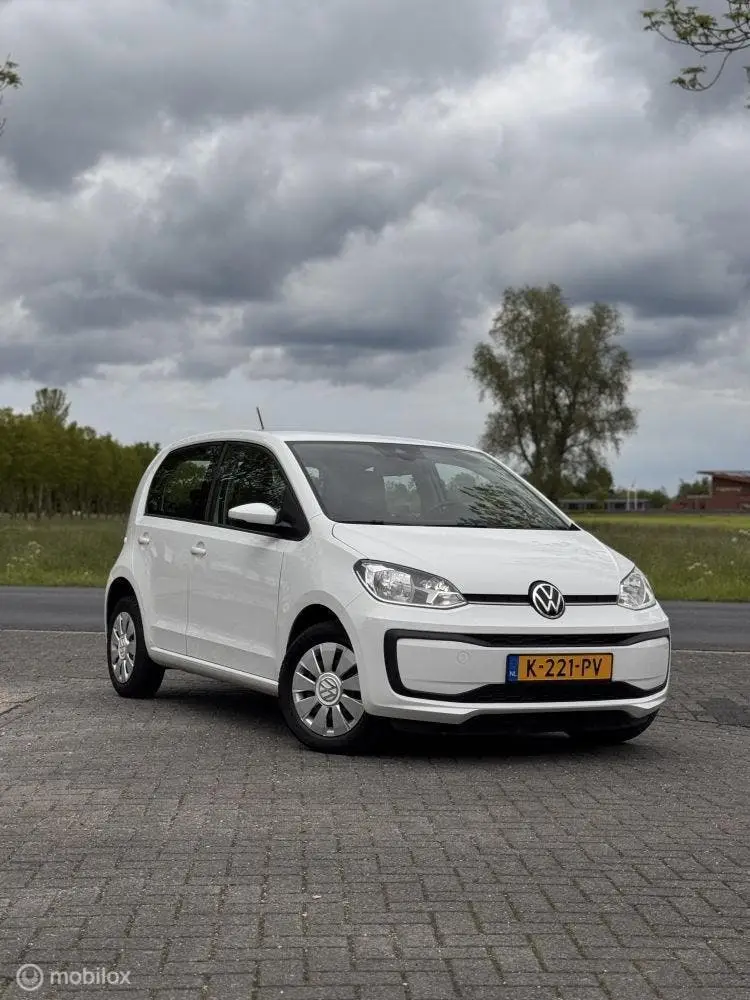 Volkswagen Up! 1.0 DAB/Lane Assist/Elektrische ramen/Dealer uit 2021, foto 3