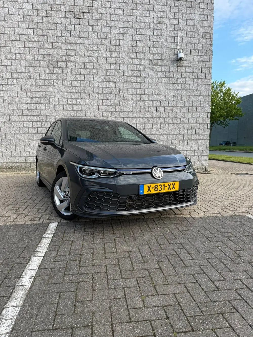 Volkswagen Golf 1.4 GTE 245pk DSG 2021 Grijs uit 2021, foto 3