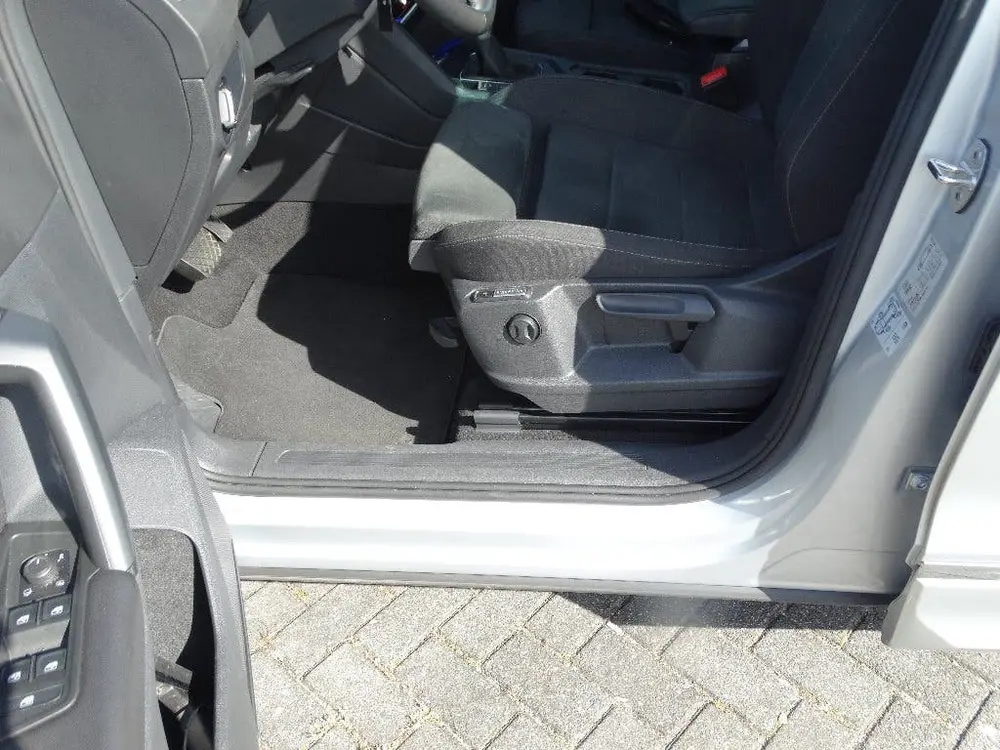 Volkswagen Tiguan Volkenwagen Tigaun  1.5 motor trekhaak bj 2023 € 27.500,00 uit 2023, foto 4