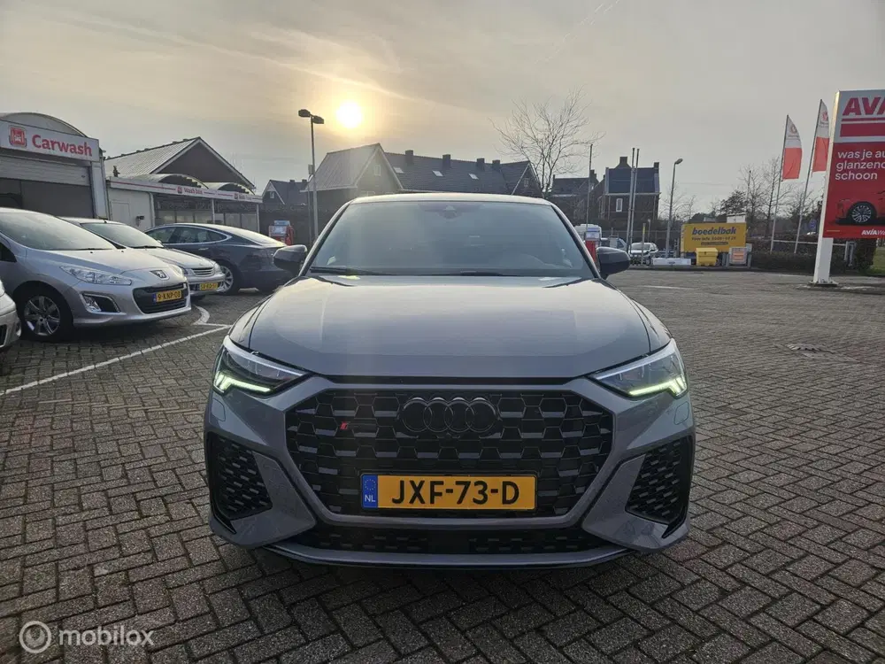 Audi RS Q3 RSQ3 2.5 TFSI SPORTBACK uit 2022, foto 3