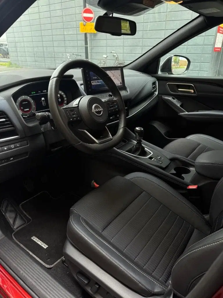 Nissan Qashqai 1.3 Mild-hybrid 2024 uit 2024, foto 15
